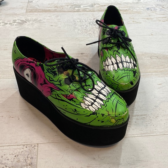 Iron Fist Shoes - Iron Fist Rare Zombie Chomper Super Creeper Shoes